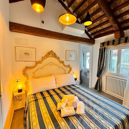 Piccolo Paradiso البندقية